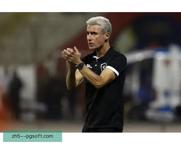 卡斯特罗执教利雅得胜利满一年战绩低迷黯然下课球队未来走向引发热议