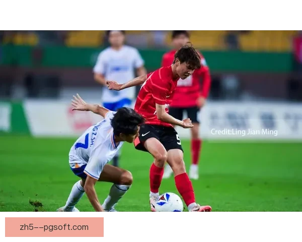 南基一执教河南队初期信任危机逐渐化解 联赛后半程稳住阵脚展现韧性