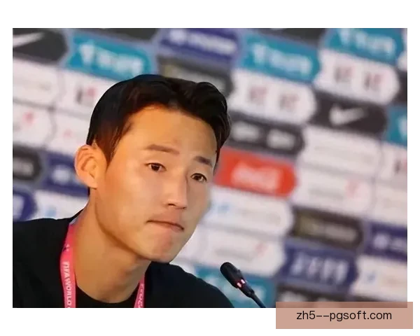 孙准浩终身禁赛后返回韩国召开发布会否认踢假球痛哭称冤